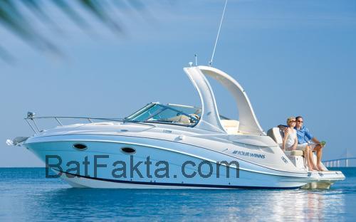 Four Winns V285 tekniska specifikationer och recensioner